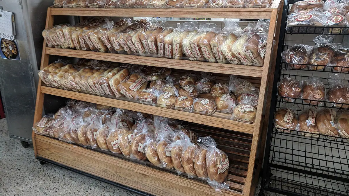 John F. Milner (Bakers) – bakery in Aylestone, Leicester